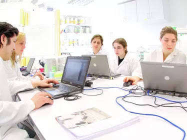 Enseignement Education - Institut Pasteur