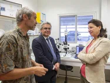 Visite de Agnès Buzyn au vectopole de l'Institut Pasteur de la Guyane