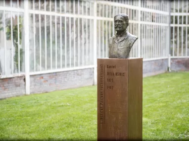 Daniel Iffla Osiris - Institut Pasteur