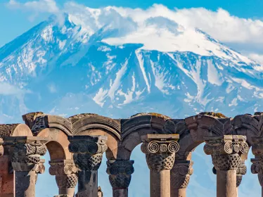 Photographie illustrative, Ruines du temple Zvartnos temple à Yerevan, Armenie