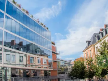 Photo illustrative du campus parisien 