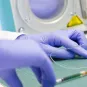 L’informatique aux commandes de la biologie ou comment contrôler une population de cellules par ordinateur