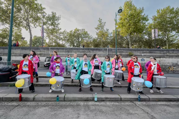 20 km de Paris. Batucada « Bloco Afro bandão »